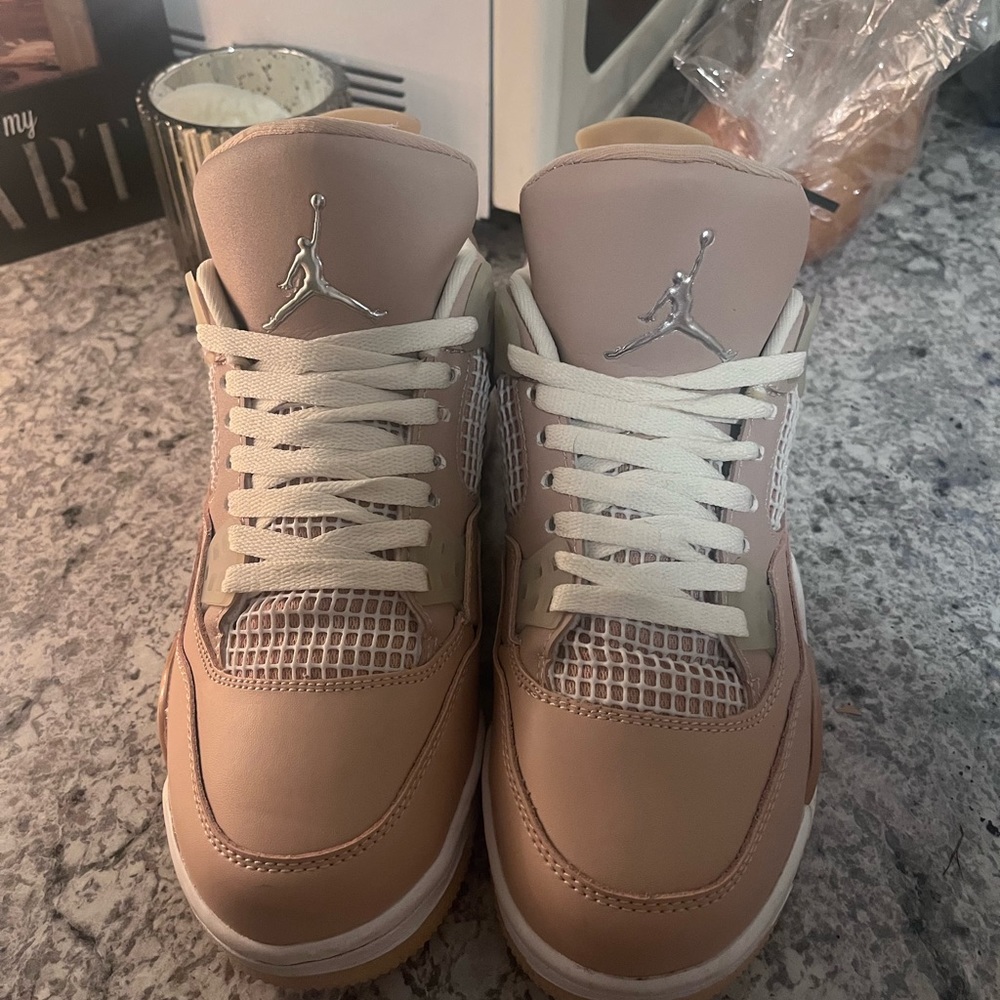 Jordan 4 retro